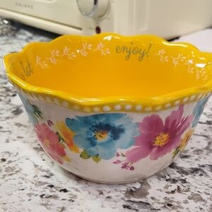Floral Scalloped Bowl with Yellow Interior